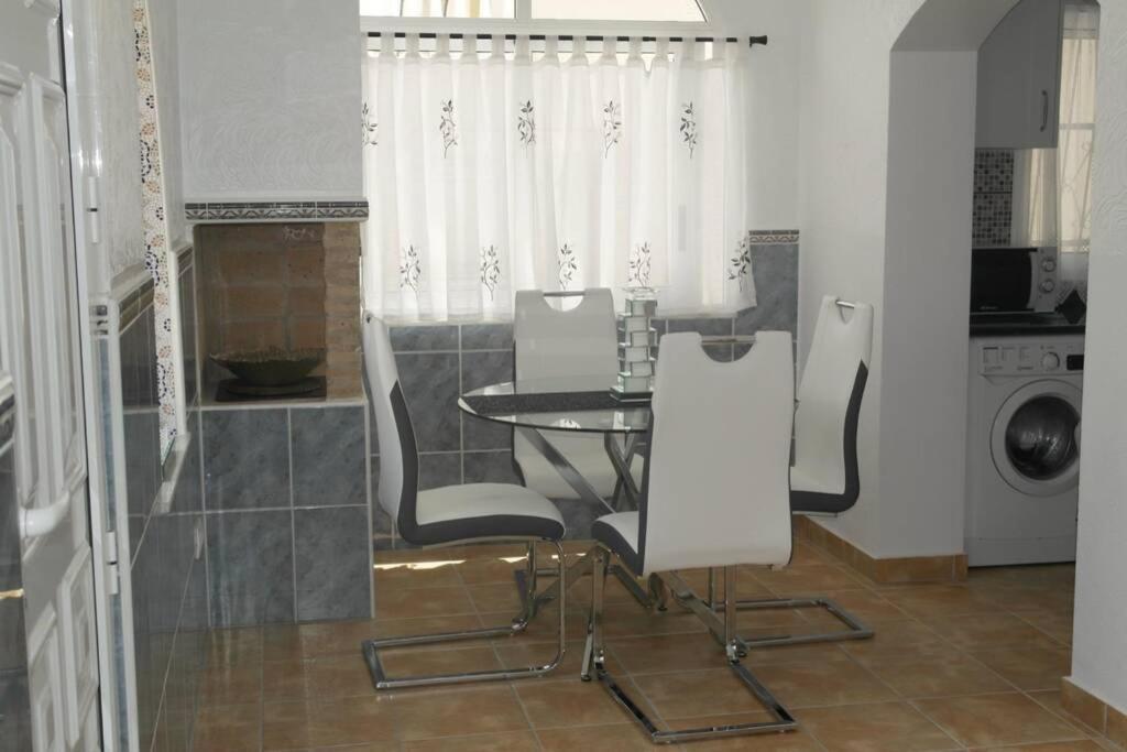 Casa Antony Apartment Сан Мигел де Салинас Екстериор снимка